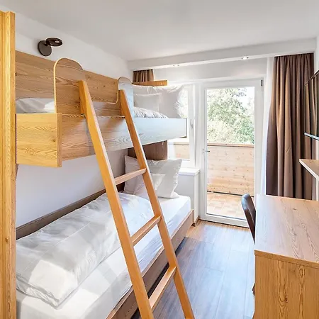 Kühberg Hotel 4*