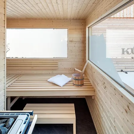 Kühberg Hotel 4*