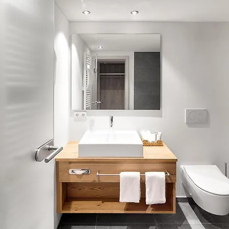Hotel Kuehberg 4*
